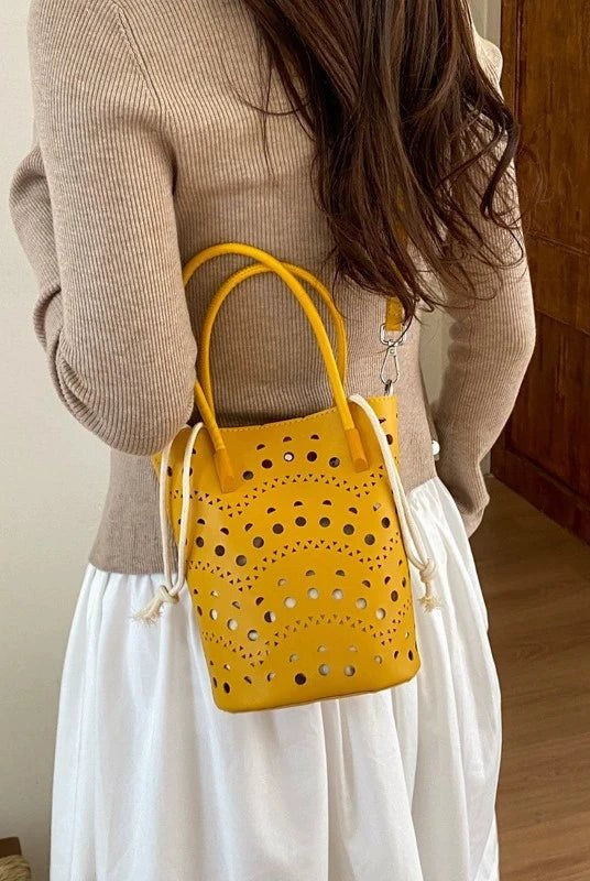 SOERA Margot Hollow-Out Bucket Bag - Bag - SOERA-067267-DEF-OS-97124 Yellow