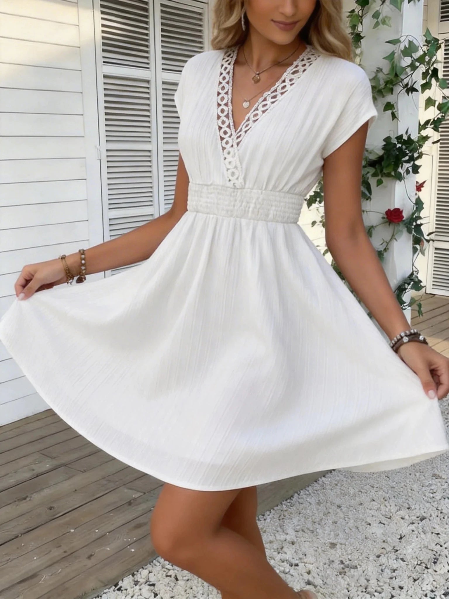 SOERA Ilaria French Lace V - Neck Fitted Dress - Dress - XL