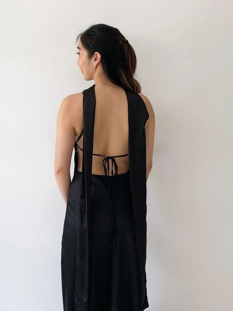 SOERA Astraea Satin Maxi Dress with Scarf - Dresses - Black XS