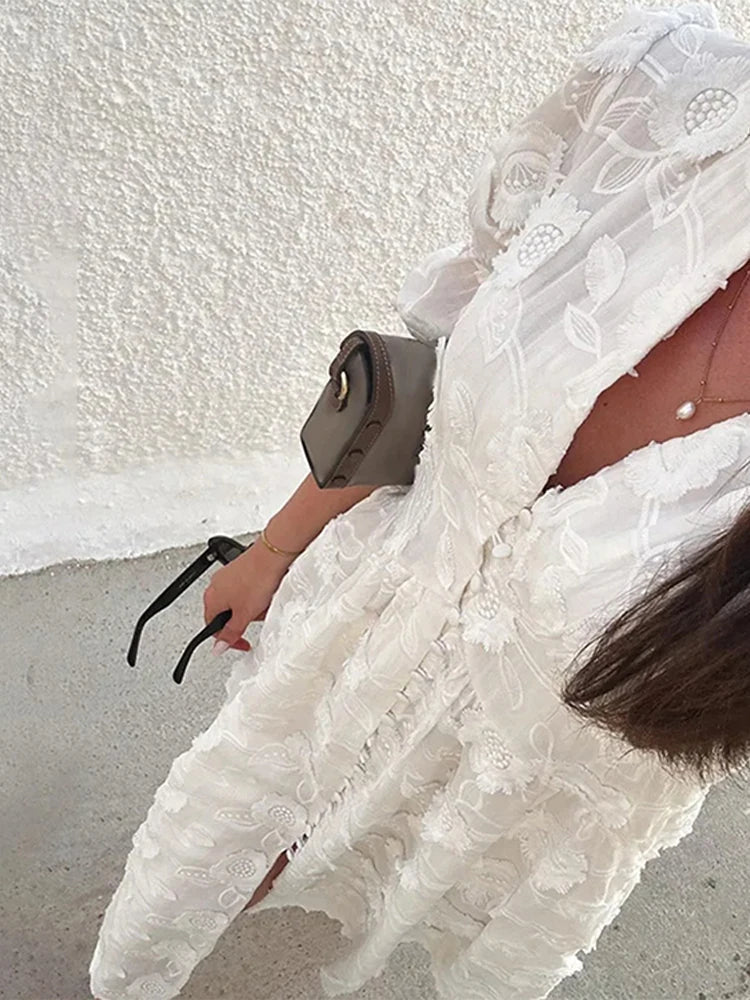 SOERA Wendy Embroidered Lace V-Neck Midi Dress - Dresses - White L