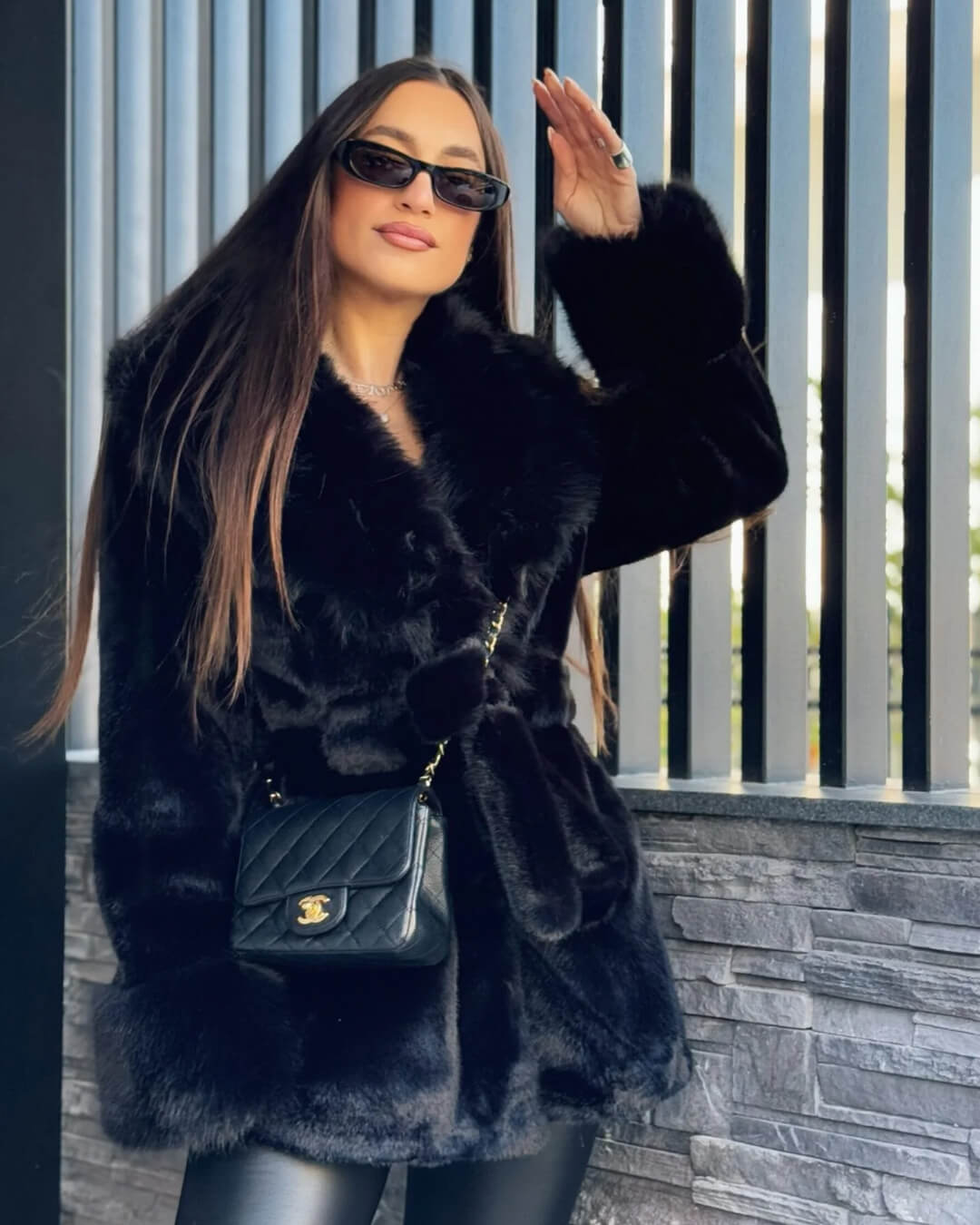 SOERA Jessa Faux Fur Trim Coat - Jackets - Black M