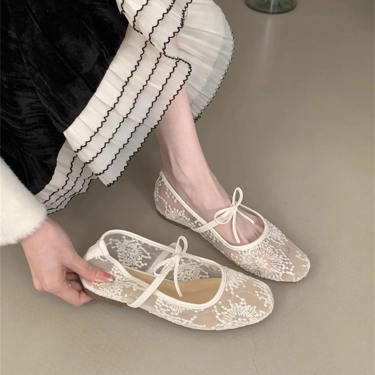SOERA Saskia Embroidered Mesh Ballet Flats - Shoes - Beige 36