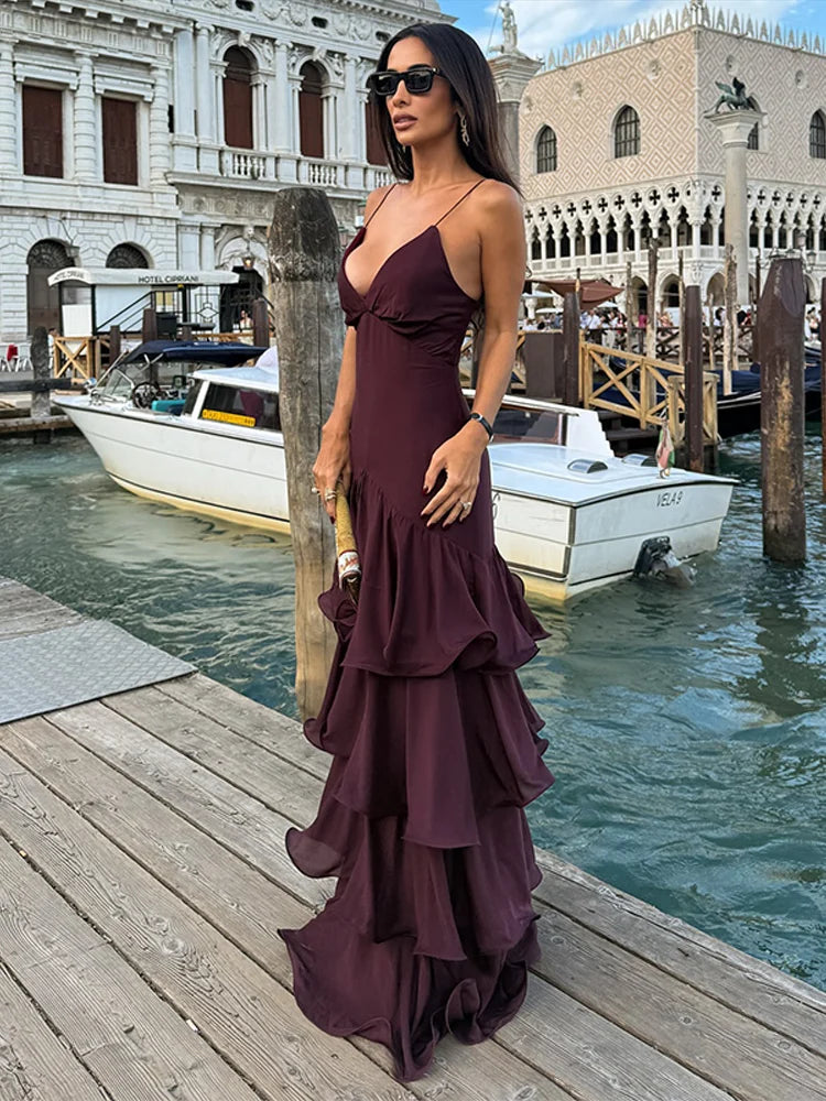 Vestido de noche Venetia con volantes y tirantes finos