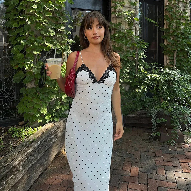 Vestido Celeste de Lunares con Encaje