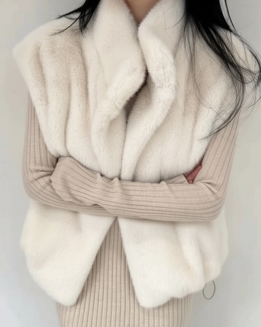 Colete de Pêlo Sintético de Gola Alta Amalia