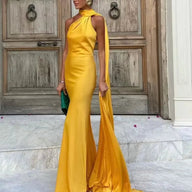 Beatrice vestido maxi halter de satén de seda sin espalda