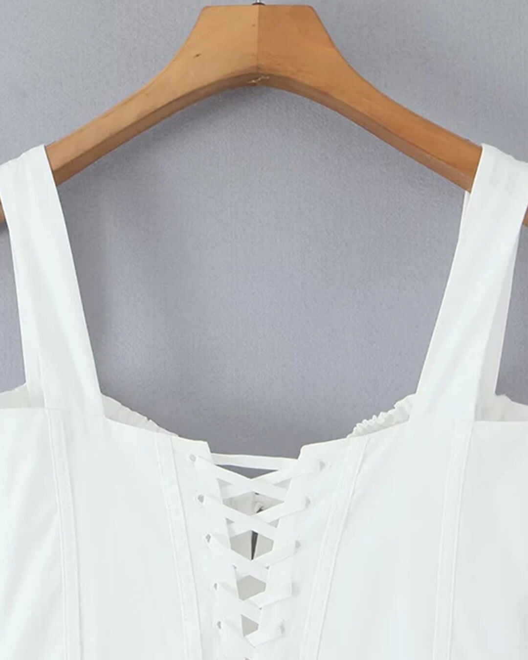 SOERA Dina Sleeveless Sweetheart Midi Dress - Dresses - mK1774532669741807443 M