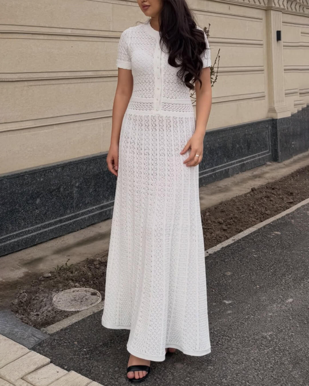 Vestido midi Jeriza de punto con botones a la mitad