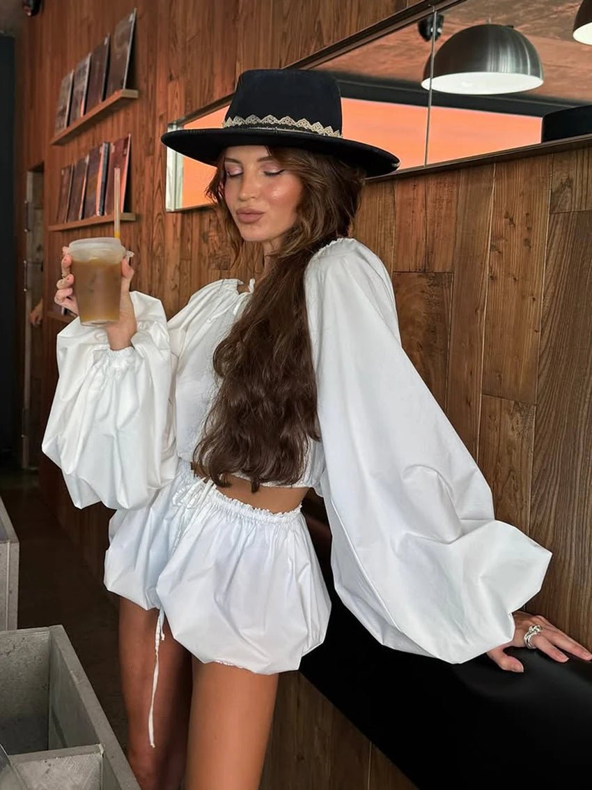 SOERA Zoe Off - the - shoulder & Shorts Set - Set -  White L