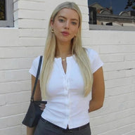 Camiseta Linnea de Cuello Redondo Slim-Fit